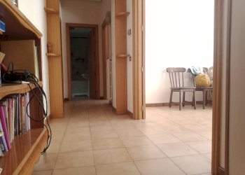 Hall / corridoio - Castello Via Mario Rapisardi
 
54, Ragusa - foto 15