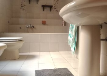 Bagno - Castello Via Mario Rapisardi
 
54, Ragusa - foto 31