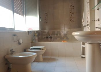 Bagno - Castello Via Mario Rapisardi
 
54, Ragusa - foto 92