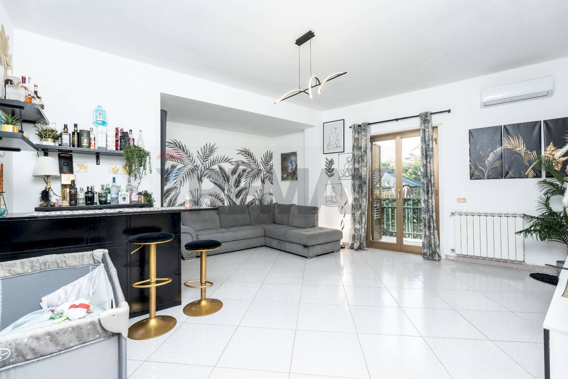 Soggiorno - Casa semi indipendente Via Etnea
 
423, Gravina di Catania - foto 1