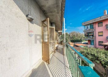 Balcone - Casa semi indipendente Via Etnea
 
423, Gravina di Catania - foto 20
