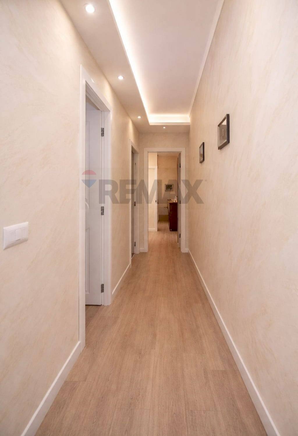 Hall / corridoio - Quadrilocale Via Etnea
 
72, Gravina di Catania - foto 3