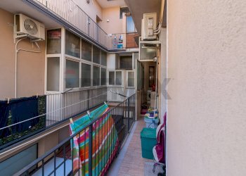 Balcone - Quadrilocale Via Etnea
 
72, Gravina di Catania - foto 14