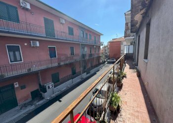 Balcone - Appartamento via quattro novembre
 
7, Mascalucia - foto 8