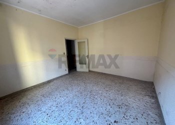 Stanza vuota - Appartamento via quattro novembre
 
7, Mascalucia - foto 13