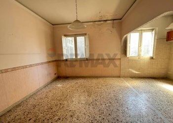 Stanza vuota - Appartamento via quattro novembre
 
7, Mascalucia - foto 16