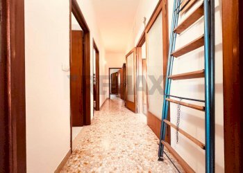 Hall / corridoio - Villa Cecina - photo 16