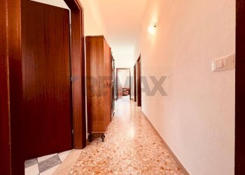 Hall / corridoio - Villa Cecina - photo 17