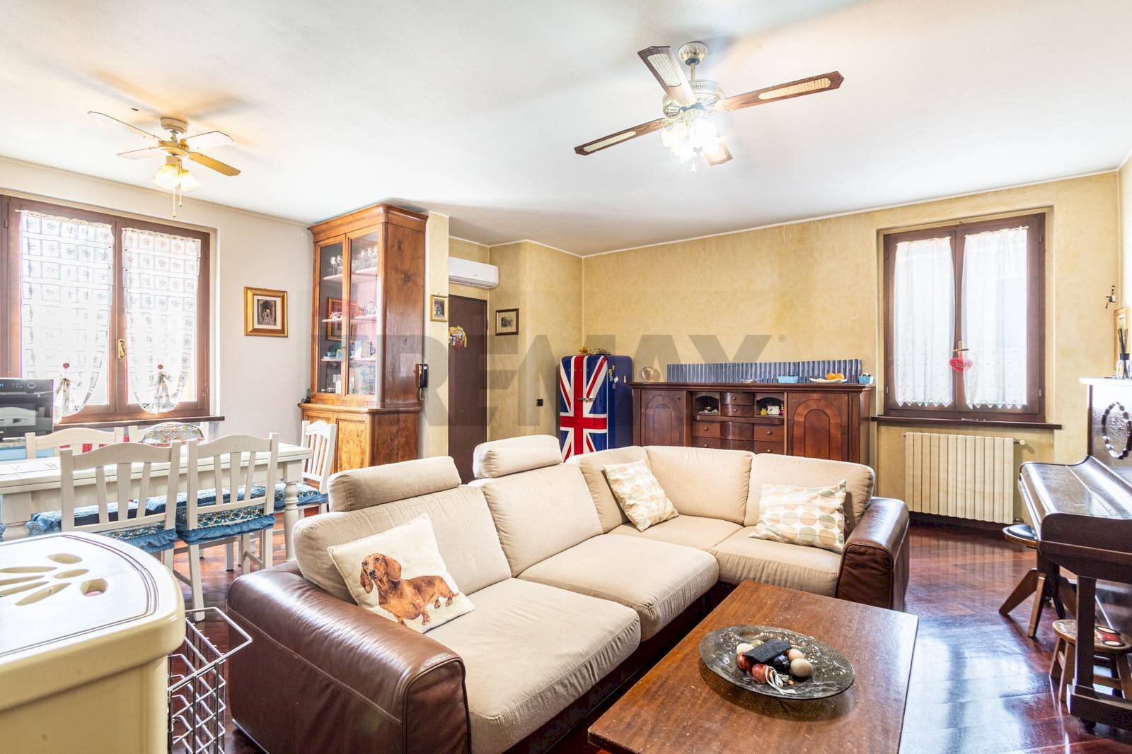 Sala da pranzo - Trilocale Via G. Garibaldi
1, Carpiano - foto 2