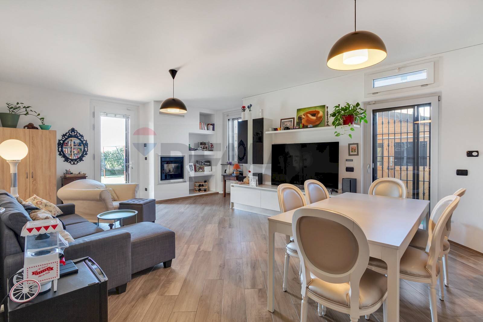 Sala da pranzo - Terraced Villa Località Carrobbio, Valera Fratta - photo 2