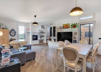 Sala da pranzo - Terraced Villa Località Carrobbio, Valera Fratta - photo 2