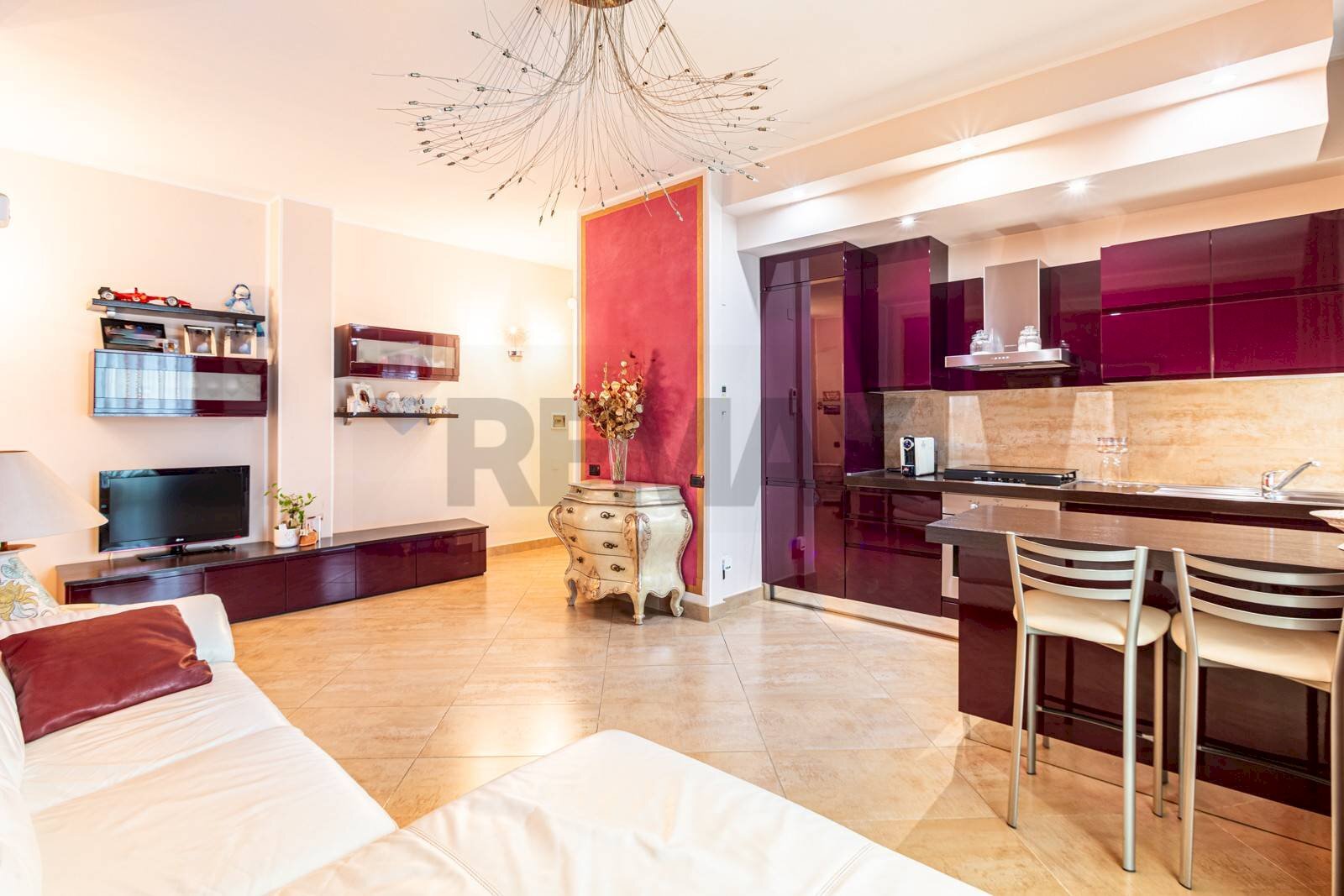 Sala da pranzo - Two-room apartment via Ariosto
 
33, Rozzano - photo 2