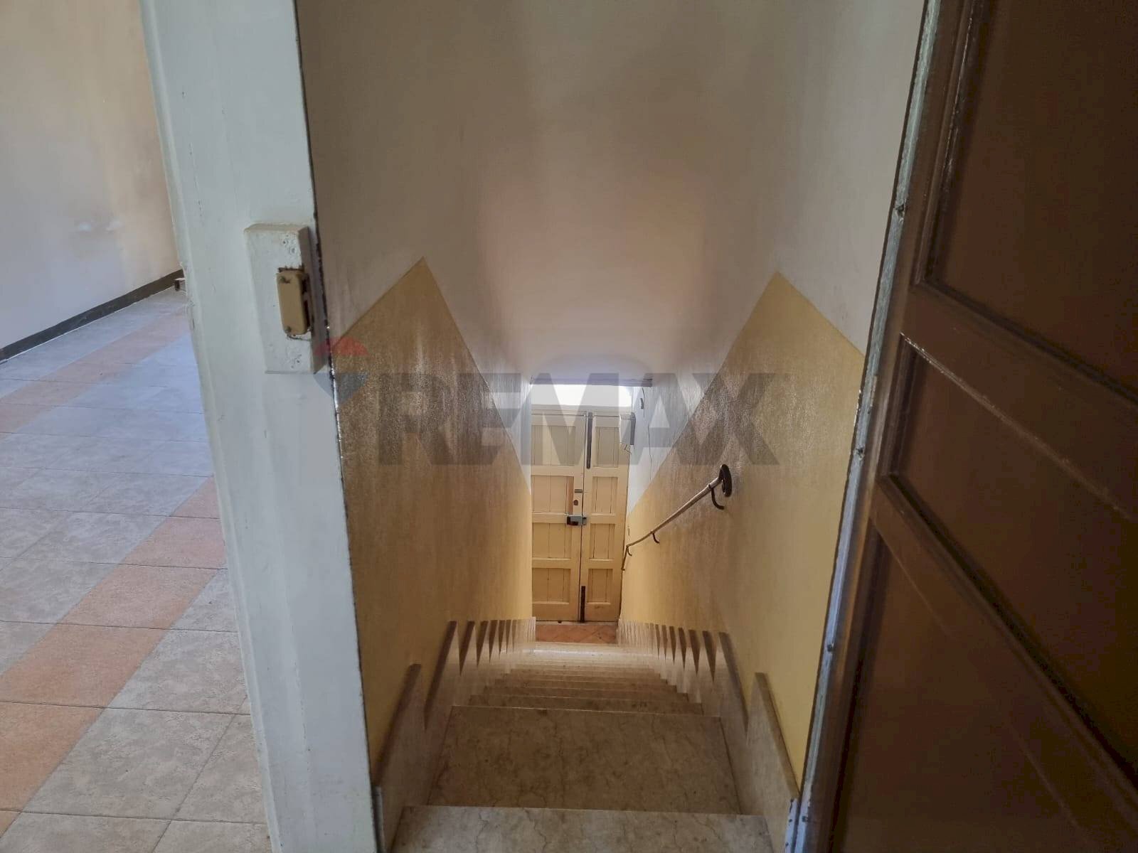 Scale - Four-room apartment VIA EPICARMO
 
62, Augusta - photo 3