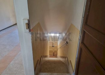 Scale - Four-room apartment VIA EPICARMO
 
62, Augusta - photo 3