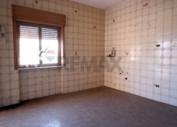 Cucina abitabile - Four-room apartment Via Generoso Manna
 
31-33, Frignano - photo 3