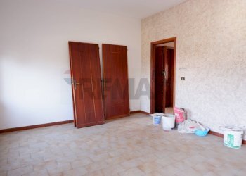 Salone - Four-room apartment Via Generoso Manna
 
31-33, Frignano - photo 10