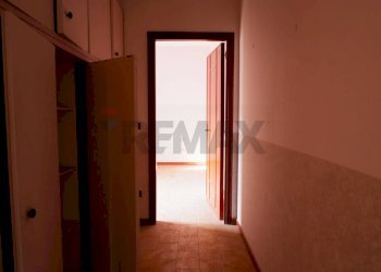 Corridoio - Four-room apartment Via Generoso Manna
 
31-33, Frignano - photo 14
