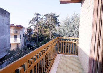 Balcone - Four-room apartment Via Generoso Manna
 
31-33, Frignano - photo 25