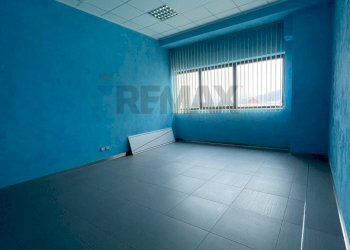 Stanza vuota - Ufficio Via Saragat, L'Aquila - foto 9