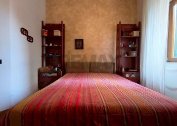 Camera / camera da letto - Villa Arzano - foto 7