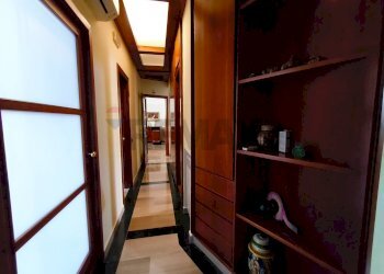 Hall / corridoio - Villa Arzano - foto 13