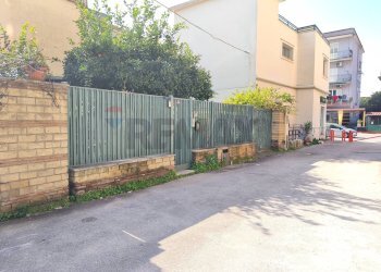 Edificio all\'aperto - Villa Arzano - foto 23