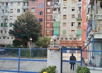 Edificio all\'aperto - Appartamento Napoli - foto 6