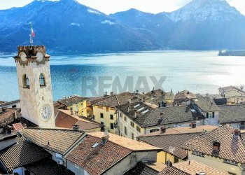 Vista dell\'acqua - Trilocale Piazza Vittorio Emanuele II
 
snc, Lovere - foto 1