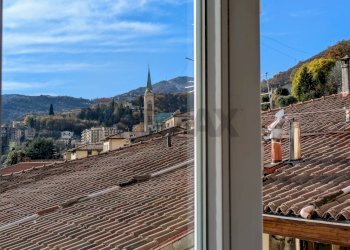 Vista delle montagne - Trilocale Piazza Vittorio Emanuele II
 
snc, Lovere - foto 14