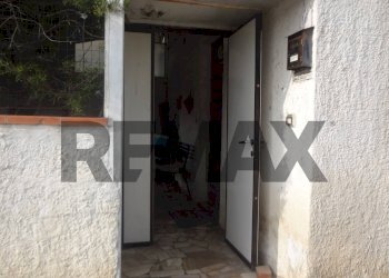 Hall / corridoio - Casa semi indipendente c/da Montupoli Avenna
 
42, Miglianico - foto 2