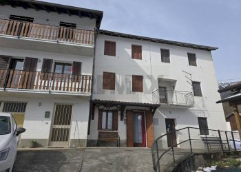 Edificio all\'aperto - Semi-detached house Via Costa
 
62, Lamon - photo 9
