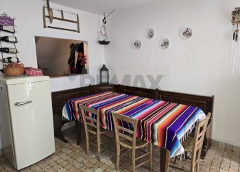 Sala da pranzo - Semi-detached house Via Costa
 
62, Lamon - photo 19