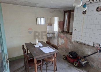 Sala da pranzo - Semi-detached house Vicolo De Facci
 
17, Feltre - photo 8