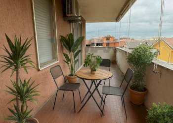 Terrazza - Quadrilocale VIA SANT'AMBROGIO
 
19/A, Romentino - foto 3