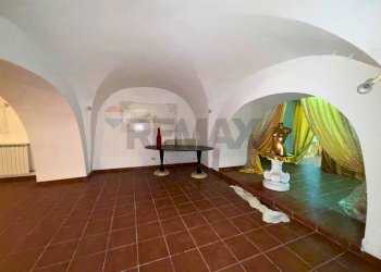 Stanza vuota - Commercial Premises Via Salomone
 
65, Foggia - photo 9