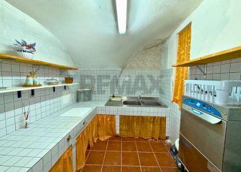 Cucina - Commercial Premises Via Salomone
 
65, Foggia - photo 21