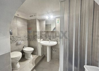 Bagno - Bilocale Via Nobile
 
16, Vieste - foto 8