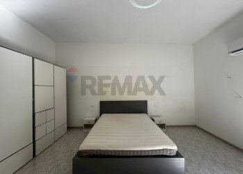 Camera / camera da letto - Bilocale Via Nobile
 
16, Vieste - foto 12