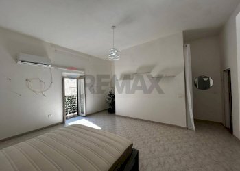 Camera / camera da letto - Bilocale Via Nobile
 
16, Vieste - foto 14