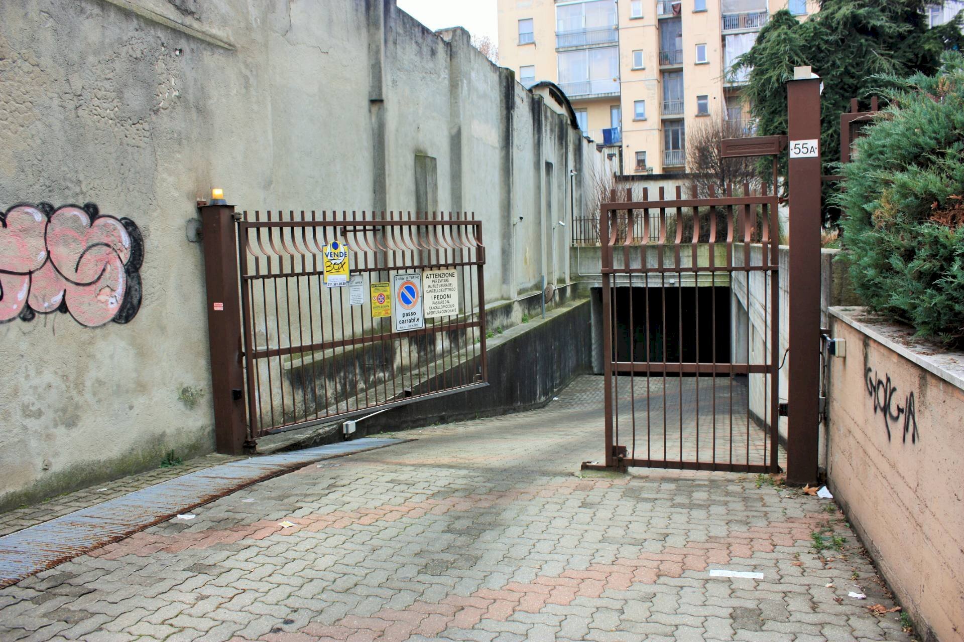Accesso Carraio - Box Via Don Giovanni Bosco
55, Torino - photo 2