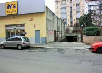 Accesso Carraio - Box Via Don Giovanni Bosco
 
55, Torino - photo 3