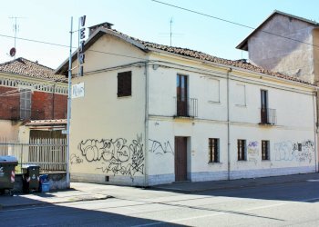 Facciata - Casa indipendente Via Passo Buole
 
75, Torino - foto 1