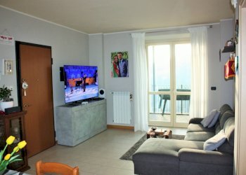 Soggiorno - Three-room apartment Via Maestra
 
33, Pavarolo - photo 7