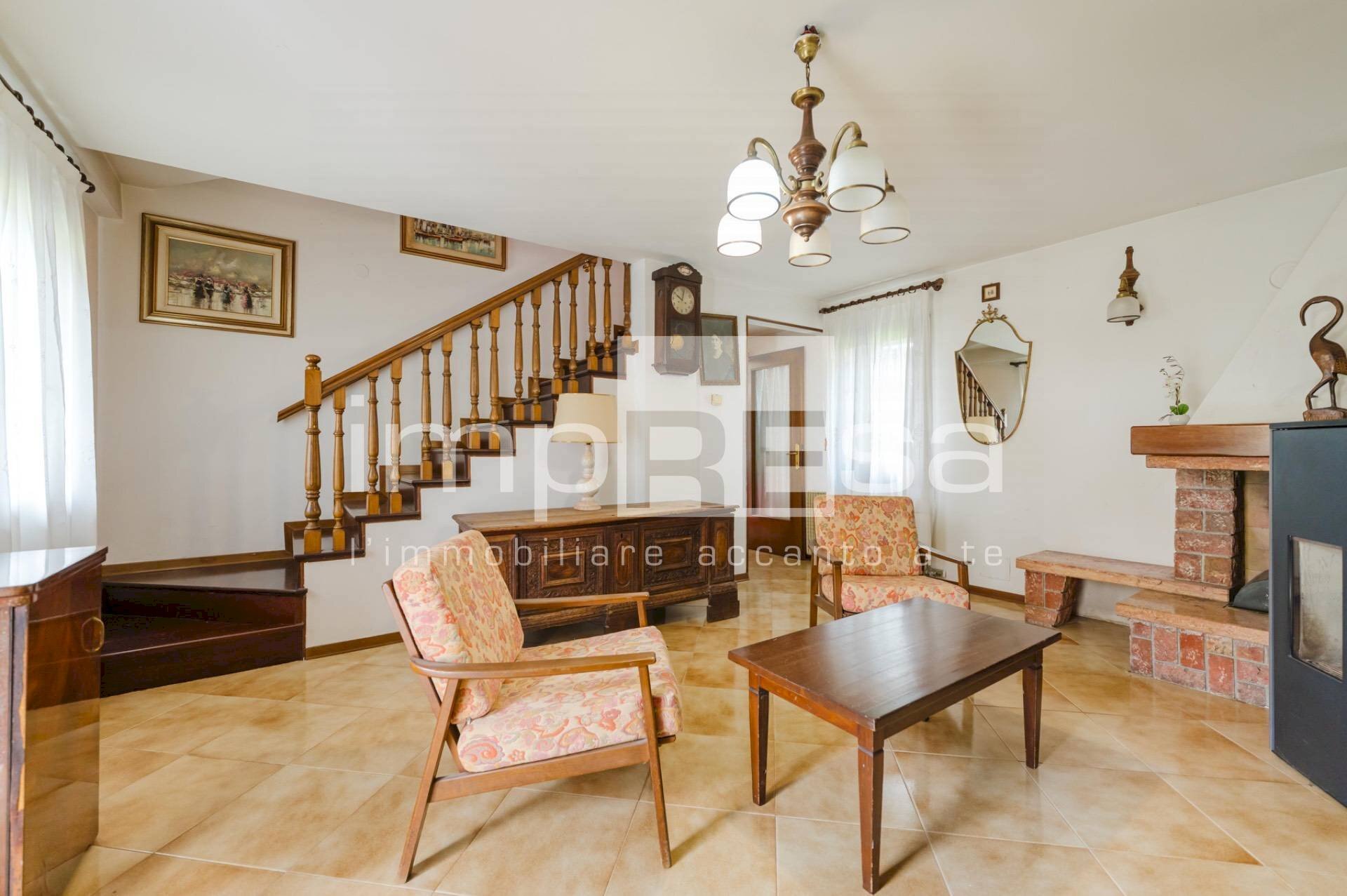 Foto 2 - Rustico Viale A. Dante
 
98, Fontanafredda - foto 2