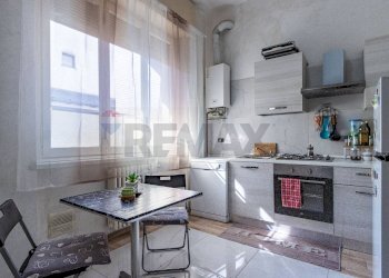 Cucina - Two-room apartment VIA FOGAZZARO
 
4, Seregno - photo 1