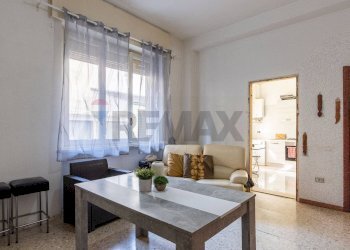 Soggiorno - Two-room apartment VIA FOGAZZARO
 
4, Seregno - photo 7