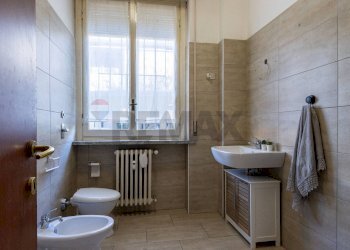 Bagno - Two-room apartment VIA FOGAZZARO
 
4, Seregno - photo 12