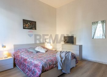 Camera / camera da letto - Two-room apartment VIA FOGAZZARO
 
4, Seregno - photo 16