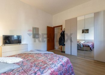 Camera / camera da letto - Two-room apartment VIA FOGAZZARO
 
4, Seregno - photo 18