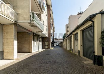 Edificio all\'aperto - Two-room apartment VIA FOGAZZARO
 
4, Seregno - photo 19